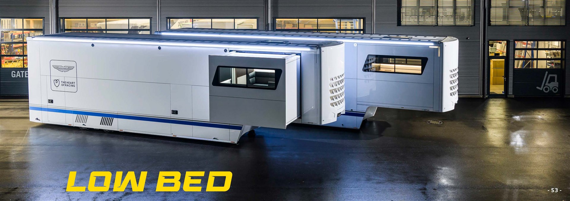 <h1 style="color:white; margin-bottom:0px;">LOW BED -  RACETRAILERS</h1>
<p>Low Bed-racetrailere til motorsport</p>

<img class="icon" style="padding-top:40px; padding-bottom:40px;" 
src="/files/d5da196d-65ab-4da7-9e2a-206a8e33459c/p-logo2.png" 
/>